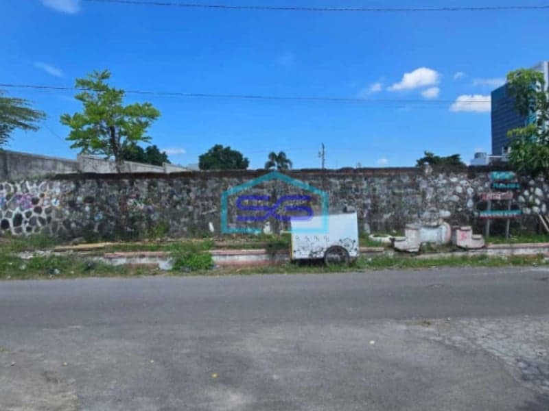 Disewakan Tanah Lokasi Strategis Siap Bangun di Nusukan Banjarsari Solo LT 1986m2