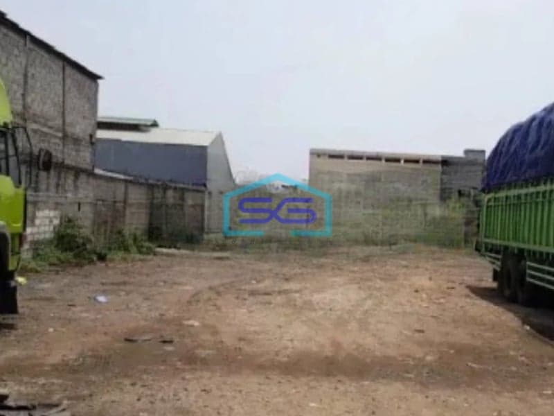 Dijual Cepat Tanah Luas  5568 m²  Lokasi Bebas Banjir di Jakarta Timur