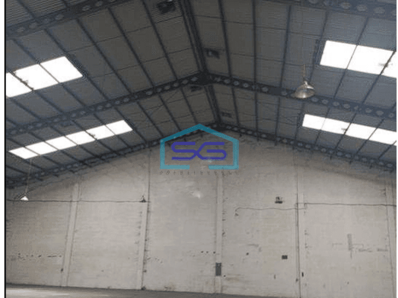 Dijual gudang besar muat container 40 feet di Jatake