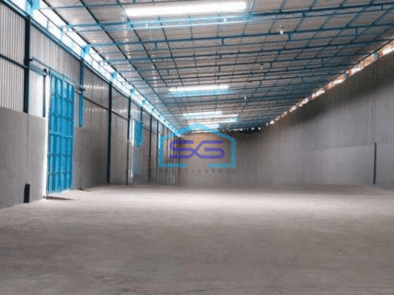 Disewakan Gudang Siap Pakai Parkir Luas di Sebelah gading Serpong dan Lippo Karawaci Luas Tanah 920 m²