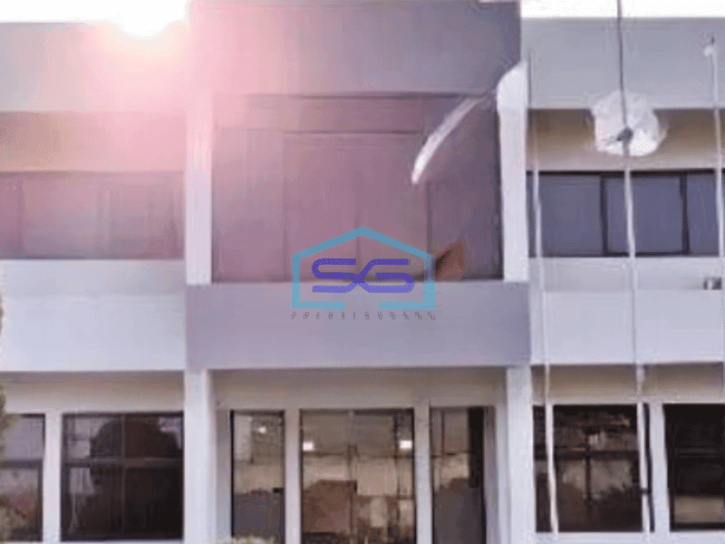 Dijual Pabrik Ada Kantor Siap Pakai Luas Tanah  3214 m² di Karawang Timur