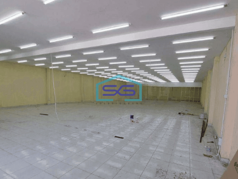 Disewakan toko tempat usaha parkiran luas di Pamecutan Denpasar Barat Bali