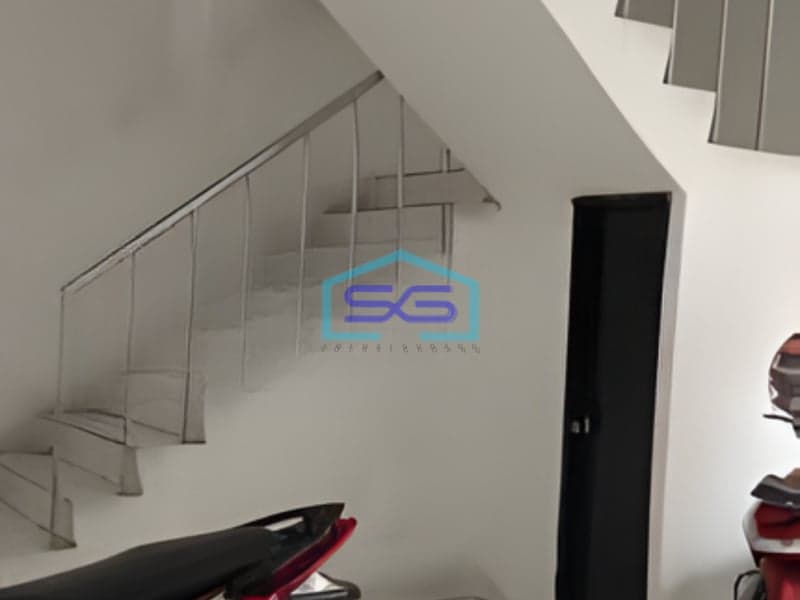 Disewakan Ruko 3 Lantai Luas Tanah 200 m² Lokasi Matraman Jakarta Timur