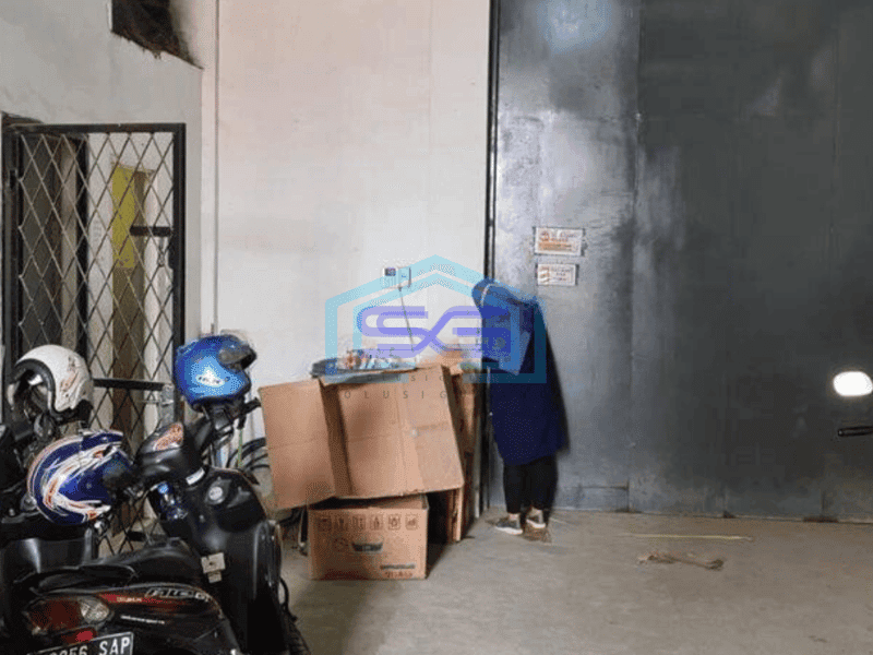 Dijual Taman Bisa Untuk Gudang di Kopo Indah Bandung