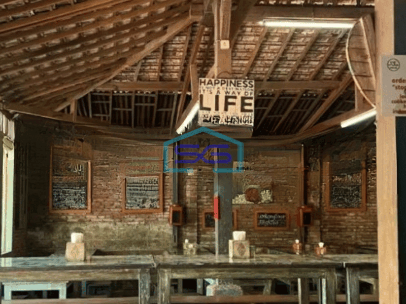 Disewakan Ruko Luas Bangunan 250 m2 Lokasi Uluwatu Badung Bali