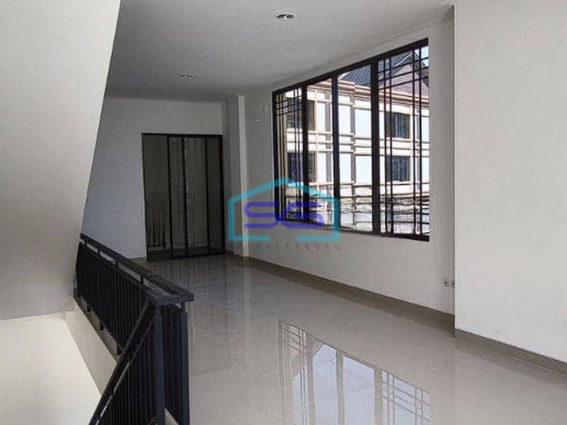 Disewakan Cepat Ruko Korean Town 3 Lantai Hoek, Green Lake City Tangerang