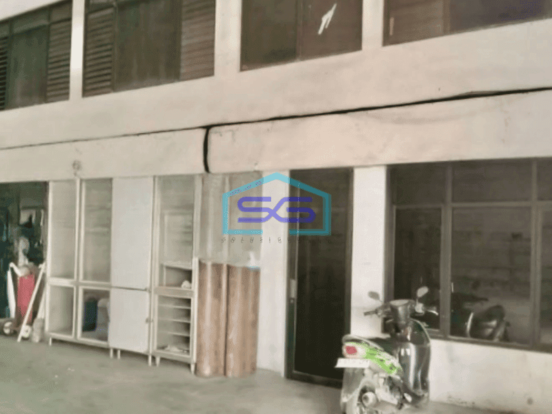 Dijual Gudang Akses Container 40 feet di Pinggir Jalan Jurumudi Tangerang