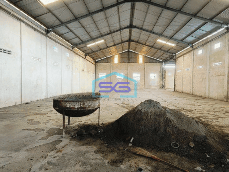 Disewakan Gudang Baru 2 Lantai Luas Murah di Kediri LB 1500m2