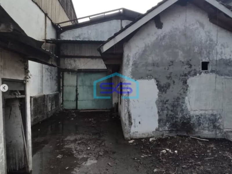 Dijual Gudang Hitung Tanah di Margomulyo Surabaya Jawa Timur LT 600m2