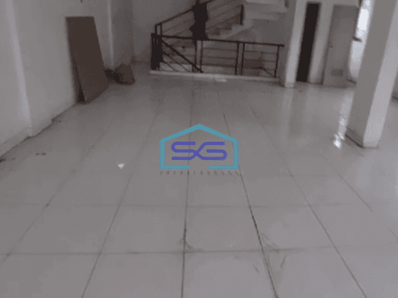 Disewakan Ruko Jelambar Gandeng 3 Ex Indomaret  di Jakarta Barat LB 577m2