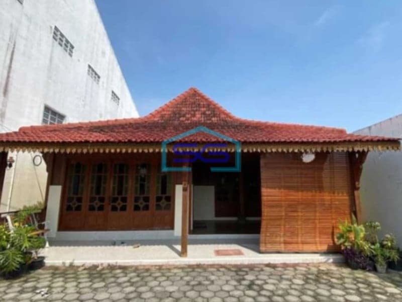 Disewakan Gudang Zona Industri Super Strategis Jebres Surakarta Jawa Tengah LT 1400m2