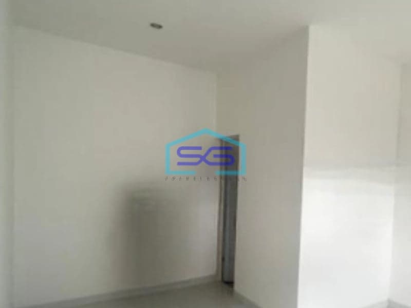 Dijual Gudang Luas Bangunan  630 m² Lokasi Bebas Banjir di Cipondoh Tangerang