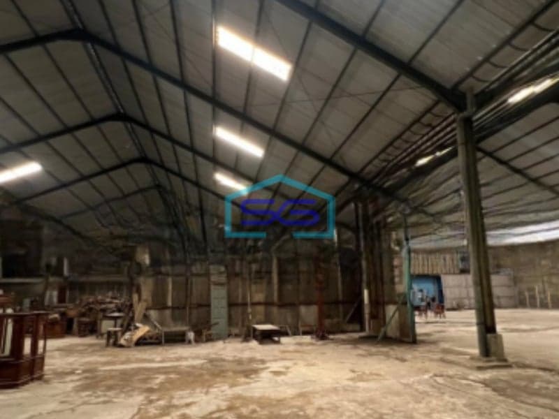 Dijual Gudang Luas Tanah  10000 m² Lokasi Strategis di Tugu Semarang