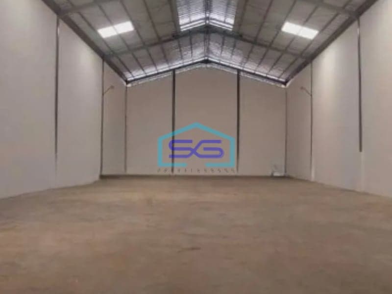 Disewakan Gudang Jl Peternakan Cengkareng Jakarta Barat Luas Bangunan 450 m²