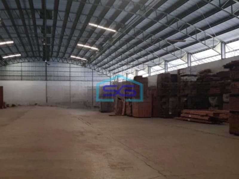 Dijual Gudang Siap Pakai Luas Bangunan  5680 m² Lokasi Ngaliyan Semarang