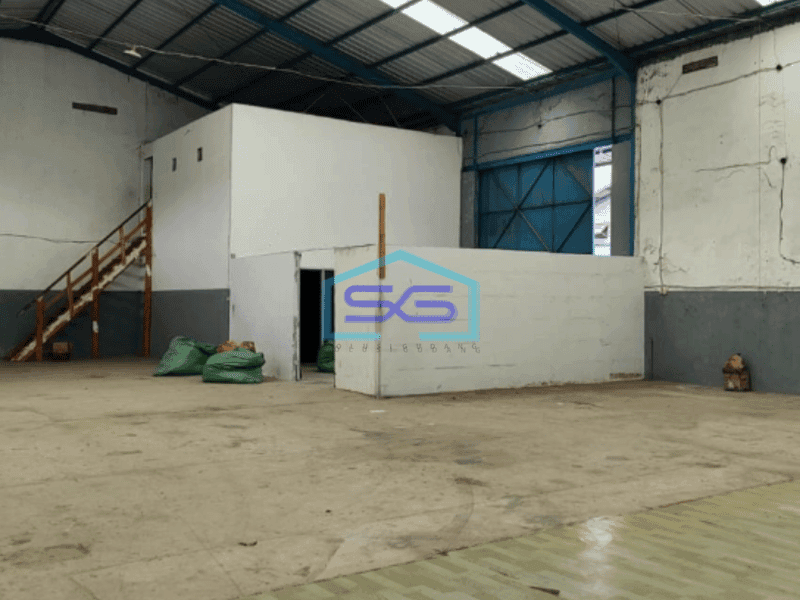 Disewakan Gudang Akses Container 40 Feet Lokasi Strategis di Legok Tangerang