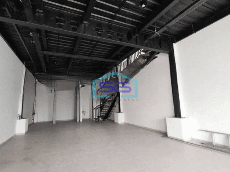 Disewakan Ruko Luas Bangunan 576 m² di Serpong Tangerang Selatan