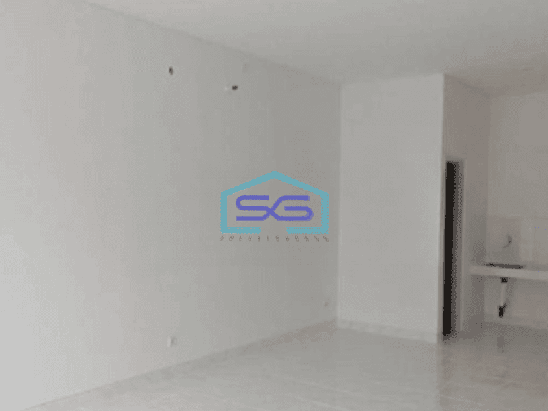 Disewakan Ruko 2 Lantai Lokasi Strategis di Gading Serpong Tangerang Tersedia Area Parkir