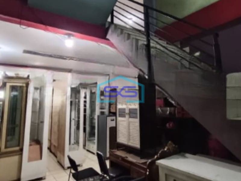 Disewakan Ruko Luas Bangunan 600 m² Lokasi Bebas Banjir di Tangerang