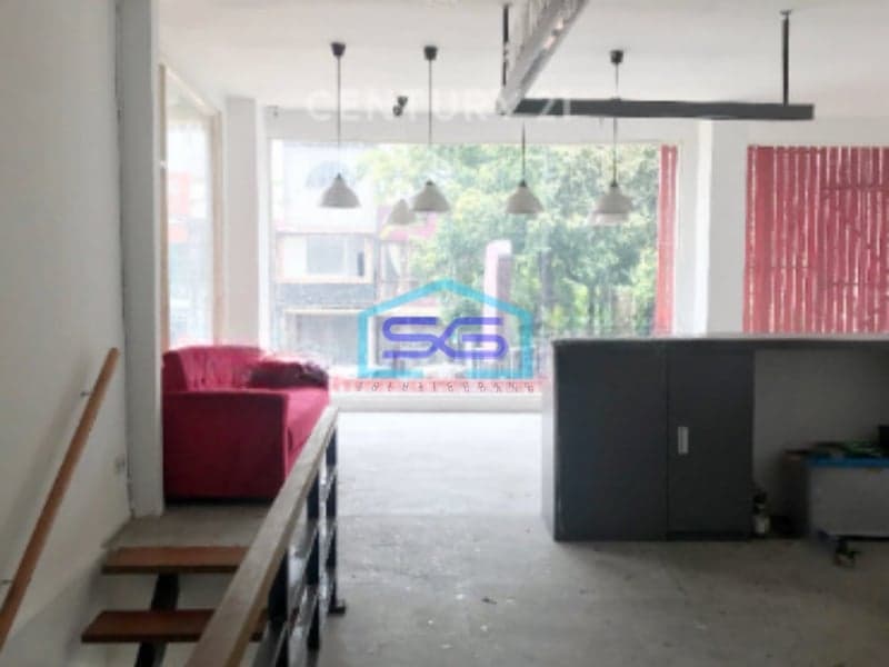 Disewakan Ruko 3 Lantai Di Jalan Utama Kemang Jakarta Selatan LB 288m2
