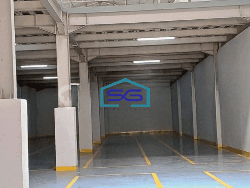 Disewakan Gudang Ada Kantor Luas Bangunan 687 m² Lokasi Strategis di Kalideres Jakarta Barat