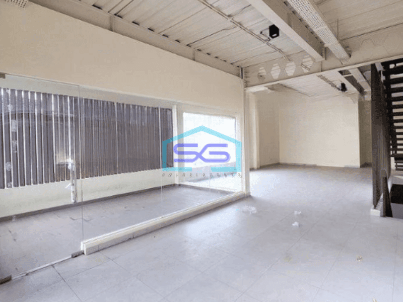 Disewakan Ruko Luas Bangunan  576 m² di Serpong Tangerang Selatan