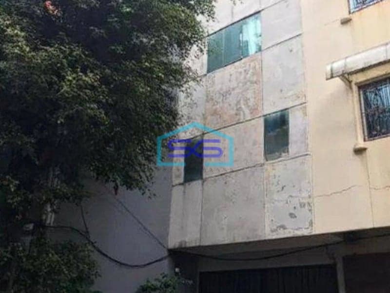 Dijual Ruko 3,5 Lantai di Pademangan Jakarta Utara Dekat Pintu Tol Ancol LB 200m2