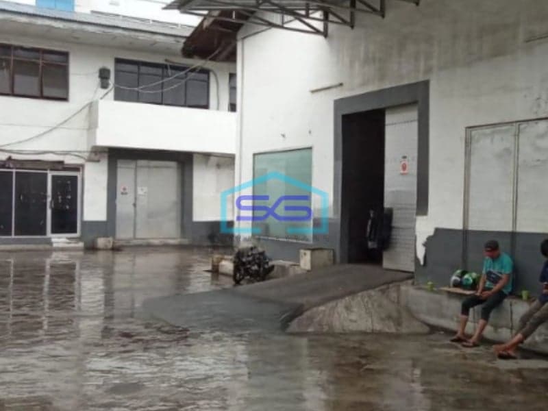 Disewakan Gudang Di Pluit Jakarta Utara Luas Bangunan 450m² Bagus