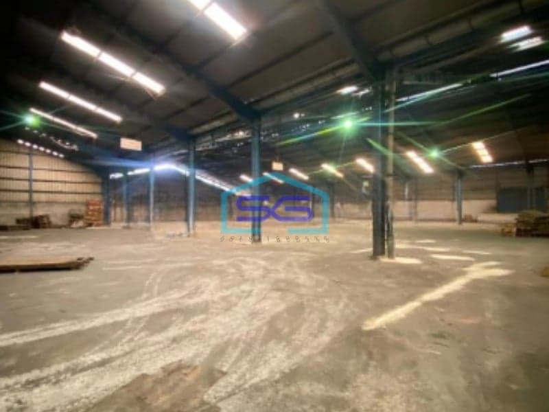 Disewakan Gudang Lokasi Strategis, Bebas Banjir, Akses Tol, Kantong Parkir Luas Karawaci Tangerang LB 3360m2