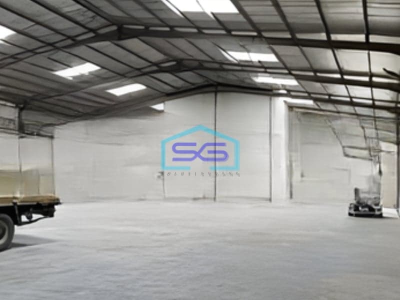 Disewakan Gudang Luas Tanah 2400 m² Lokasi Bebas Banjir di Tangerang