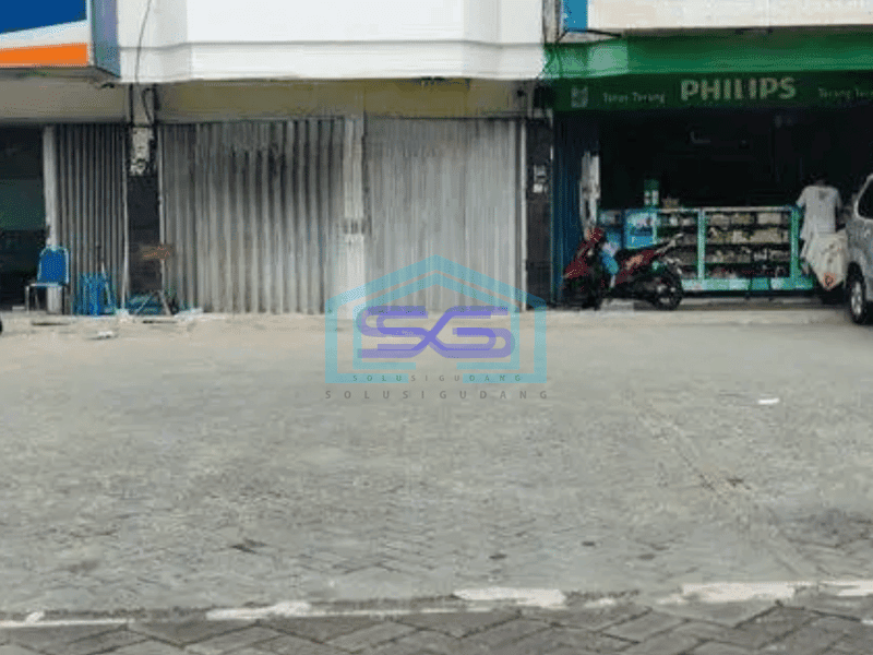 Disewakan ruko tiga lantai di Wiyung surabaya