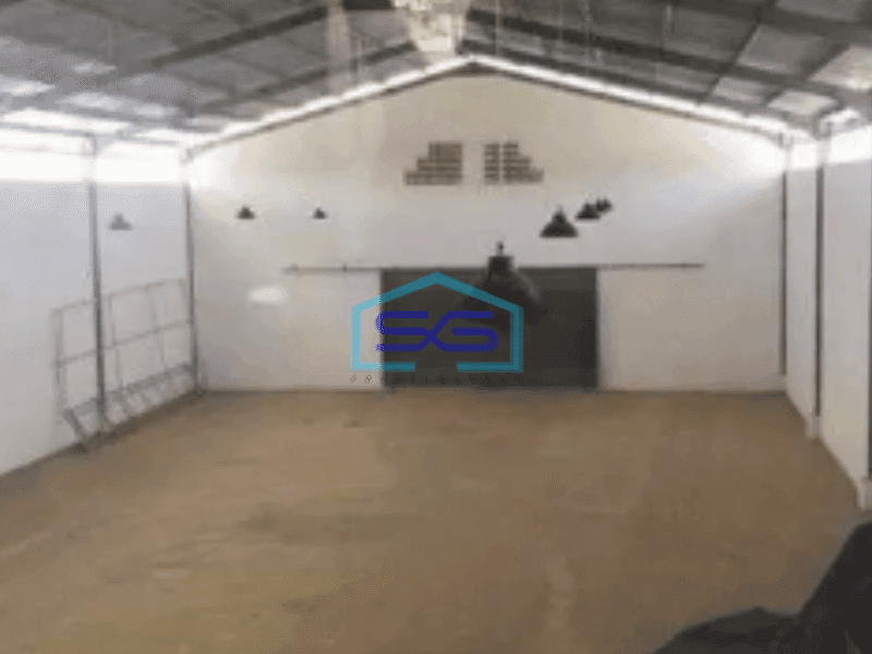 Dijual Gudang Gatot Subroto di Daerah Semarang LT 1160m2