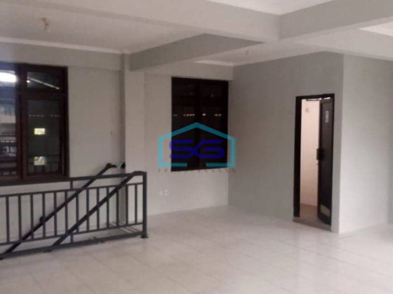 Disewakan Gudang Pinggir Jalan Lokasi Strategis Akses Mudah di Balikpapan LT 700m2