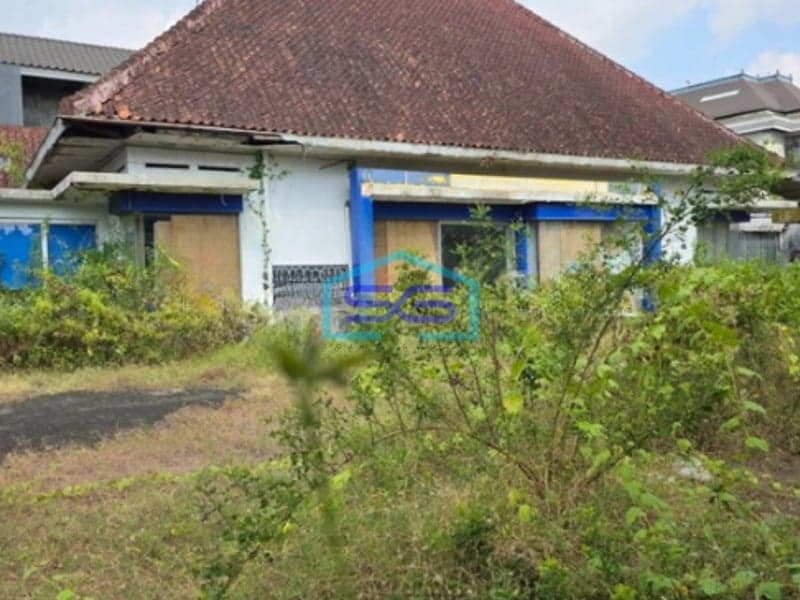 Disewakan Ruang Usaha Butuh Renovasi Luas Tanah 1057m2 di Yogyakarta