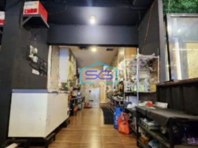 Dijual Ruang Usaha Ex Cafe Resto di Jatipadang, Jakarta Selatan Luas Bangunan  1000 m²