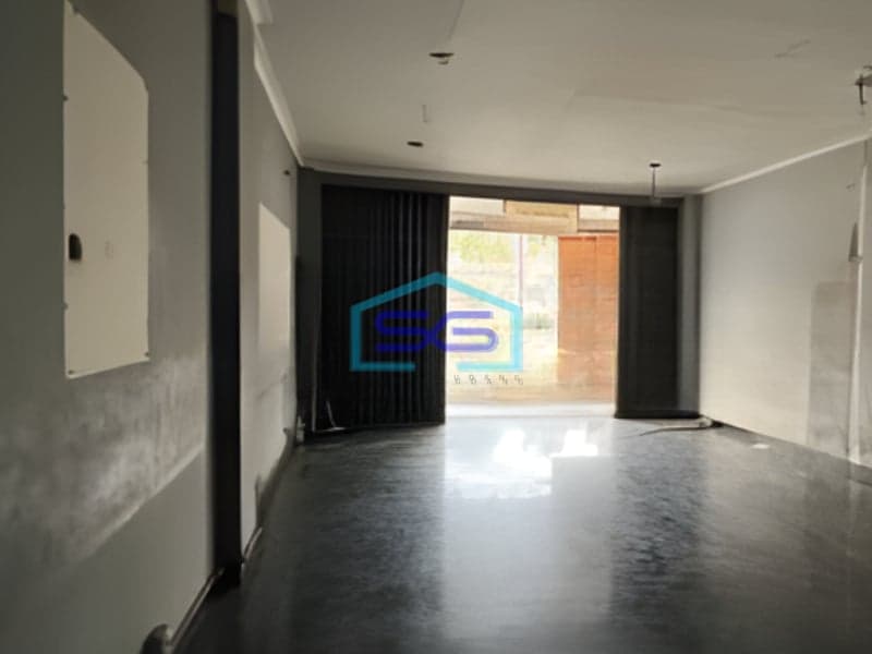 Disewakan Ruko 3 Lantai Luas Bangunan  225 m²  di Bekasi