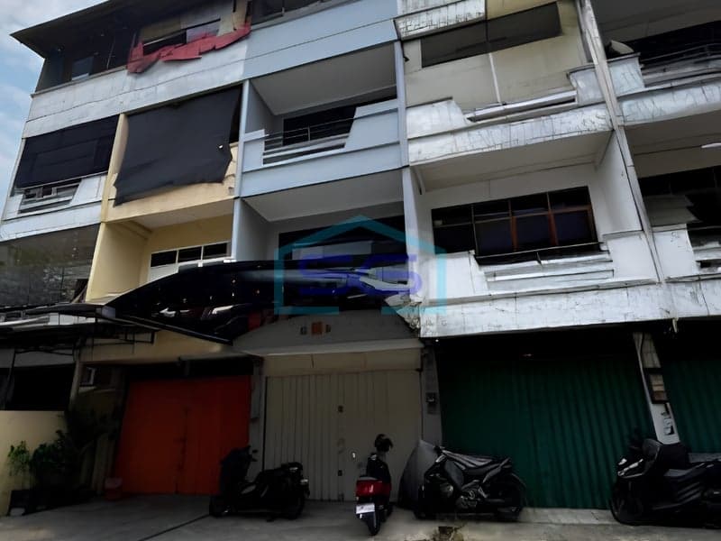 出售二层商住楼 杜里科萨比 雅加达西部 腾格尔格商住楼 可立即营业 建筑面积200平方米
