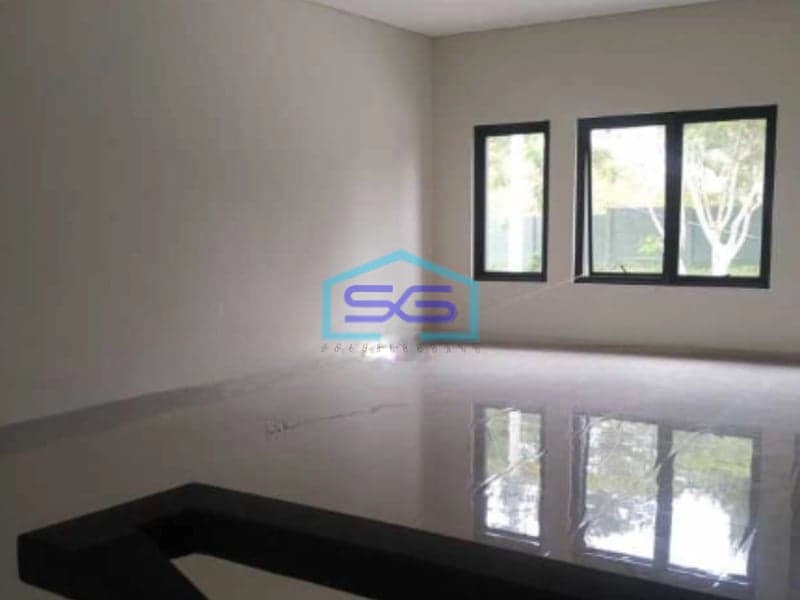 Disewakan Ruko Hadap Jalan Utama Pondok Hijau Gegerkalong Bandung Luas Bangunan  150 m²