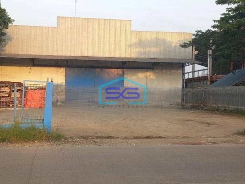 Disewakan Gudang di Cikarang Selatan Luas Tanah 2400 m²