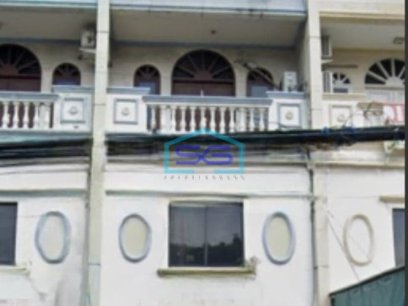 Disewakan Ruko Luas Bangunan  250 m² Lokasi di Tepi Jalan Raya Bandengan Jakarta Utara