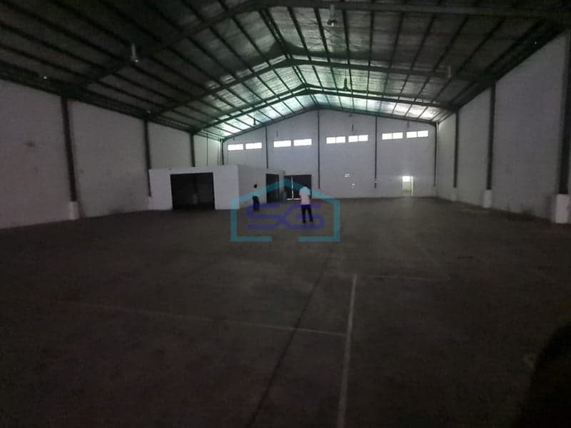 Disewakan Gudang OFFICENYA BESAR di Delta Silicon 3 Cikarang, dkt Jababeka 8