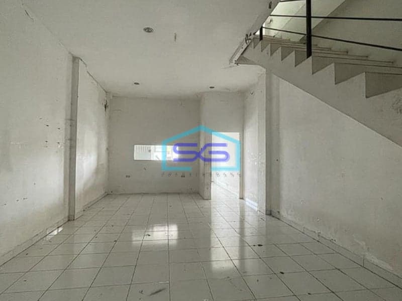 Dijual Ruko 2 Unit Halaman Luas Jalan Demang Lebar Daun Palembang Luas 180m2