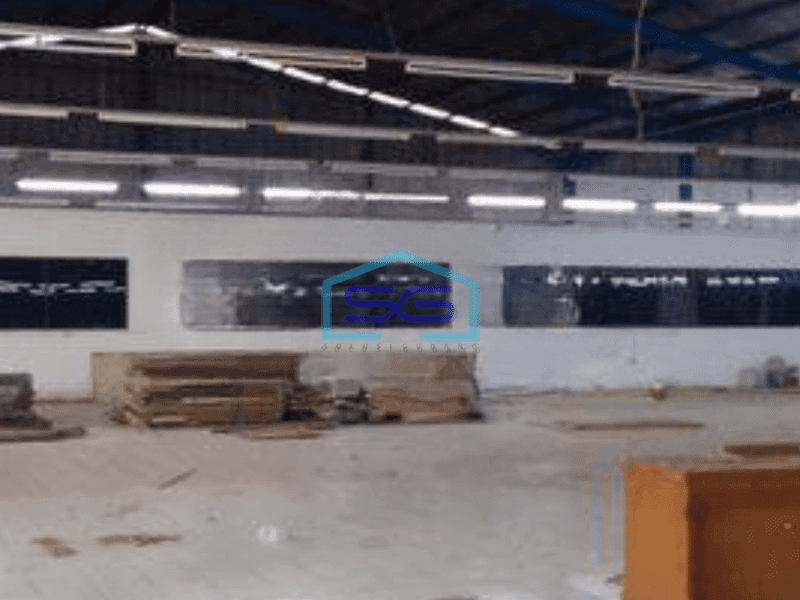 Dijual Pabrik Ex Garmen Luas Bangunan 9000 m² di Pinggir Jalan Raya Karawang Timur