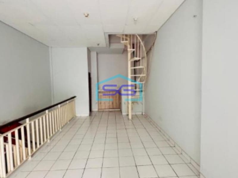 Disewakan Ruko 2 Lantai Daerah Komersil di Joglo Jakarta Barat Luas Bangunan 120m2