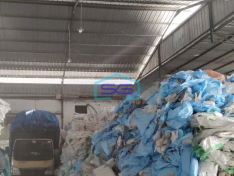 Disewakan Gudang Kavling DPR Cipondoh Tangerang Luas Bangunan 1800m2