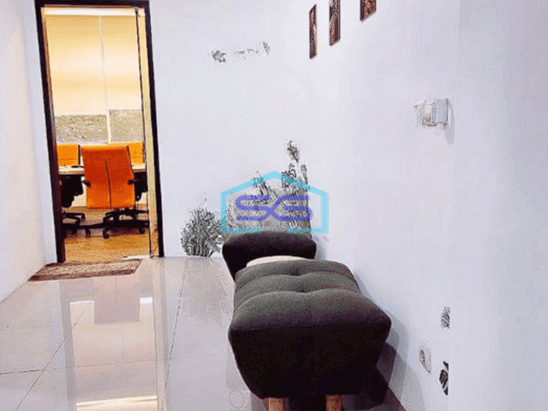 Disewakan Termurah Ruko Full Furnished Pik Jakarta Utara Bangunan 4 Lantai LB 270m2