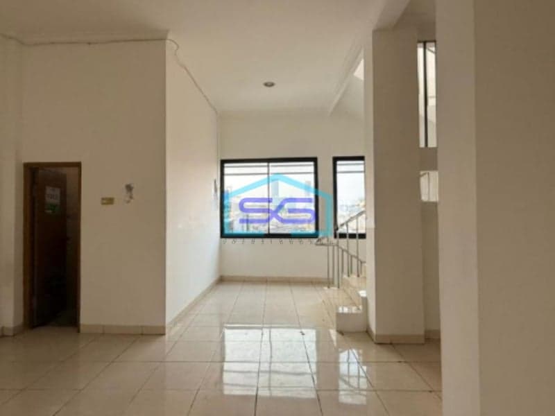 Disewakan Ruko Gandeng Rapih Siap Pakai Kemayoran Jakarta Pusat Luas Bangunan 480m2