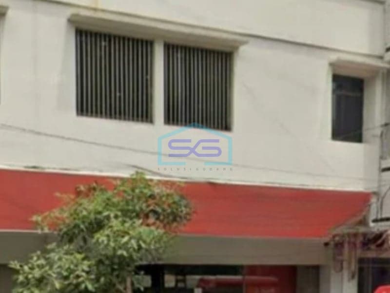 3-Story Shophouse for Rent in Strategic Location on Jl. Slamet Riyadi, Solo Central Java Building Area 495m2