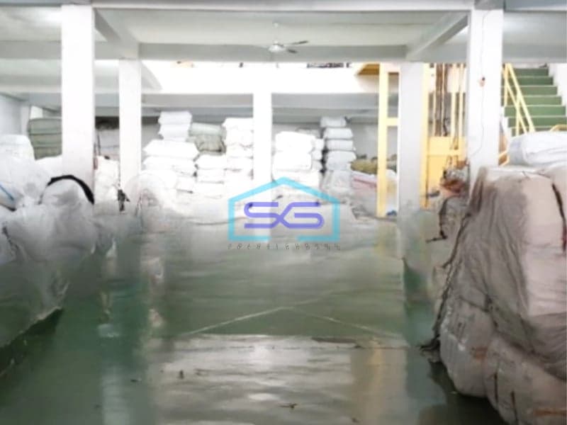 Disewakan Gudang Luas Tanah 563 m² Lokasi Startegis di Kapuk Jakarta Utara