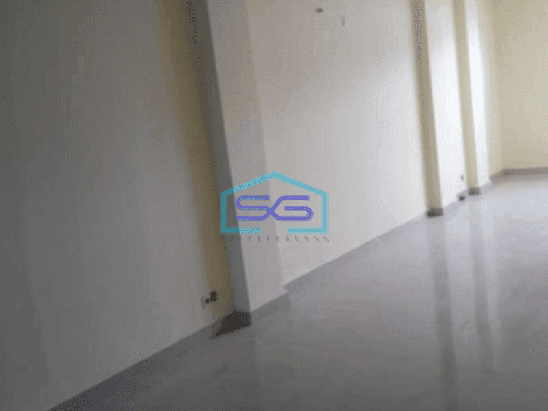 Disewakan Ruko Luas Tanah 110 m² Lokasi Tepi Jalan Raya Cideng Jakarta Pusat
